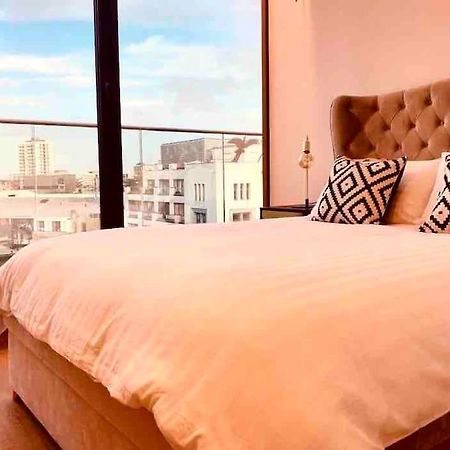 Large 3 Bed 3 Bathrooms Penthouse With Terrace And City Views In لندن المظهر الخارجي الصورة